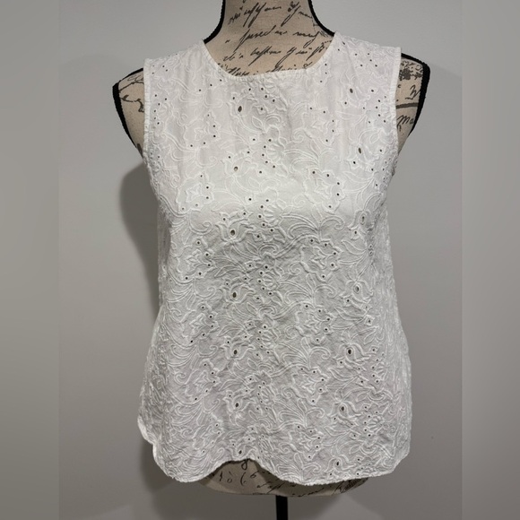 Armani Exchange white Floral Eyelet Embroidered Open Criss-Cross Back size Small - Picture 1 of 10